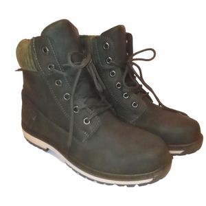 🆕New! Yoki Woman Beautiful Green Dude Ankle Boots Size 10